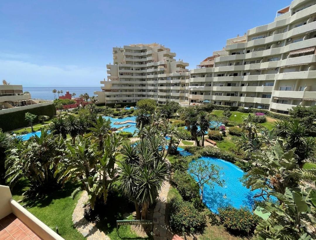 El Estudio De La Playa Benalbeach 317 Terraza Vistas Al Mar Benalmádena Esterno foto